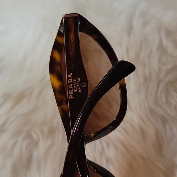 NWOT Prada Capsule Sunglasses - Picture 2 of 4